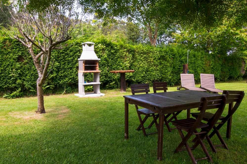Apartamentos El Cueto Oviñana Extérieur photo
